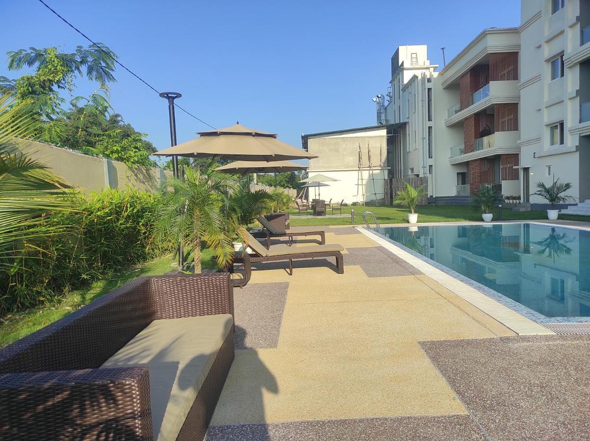 Palm Resorts Tinsukia Exterior photo